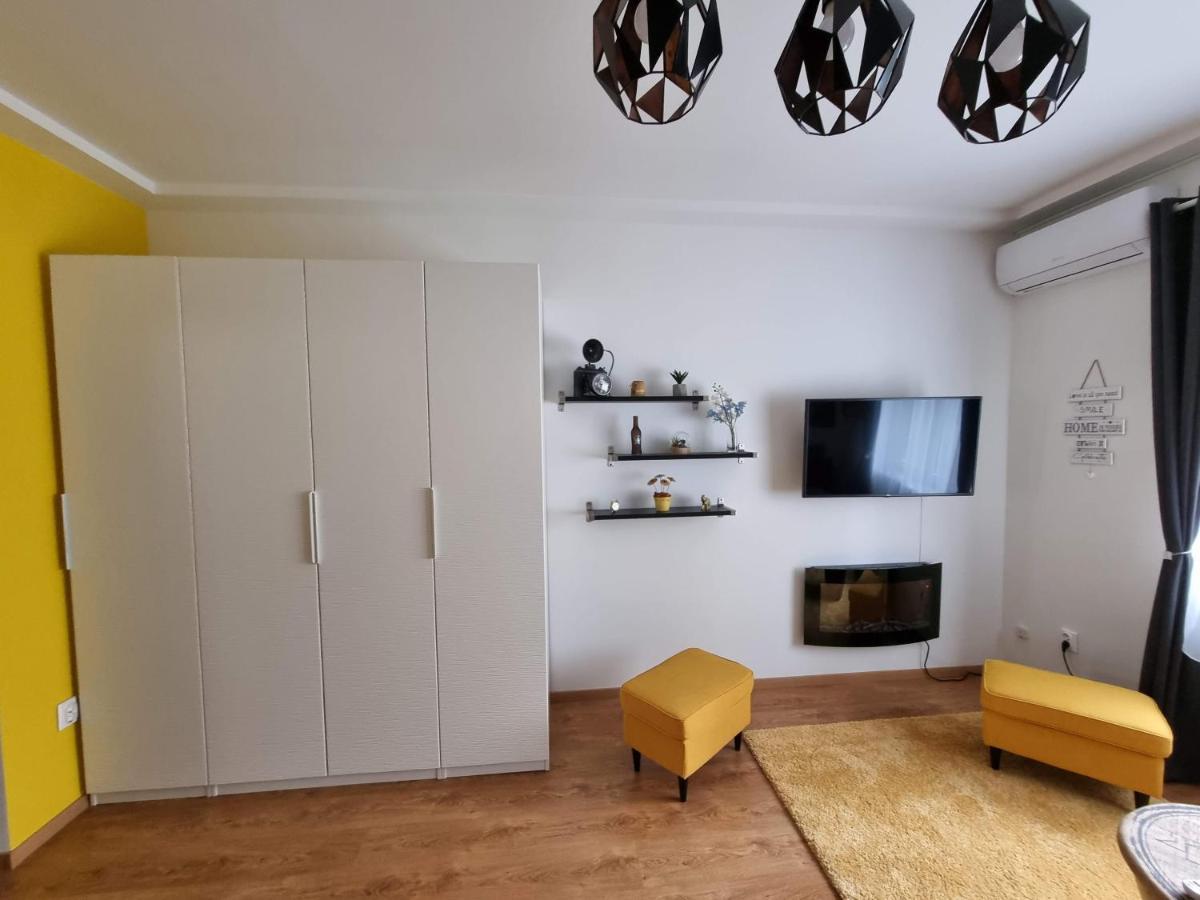 Flora Apartman Apartment Szeged Exterior photo