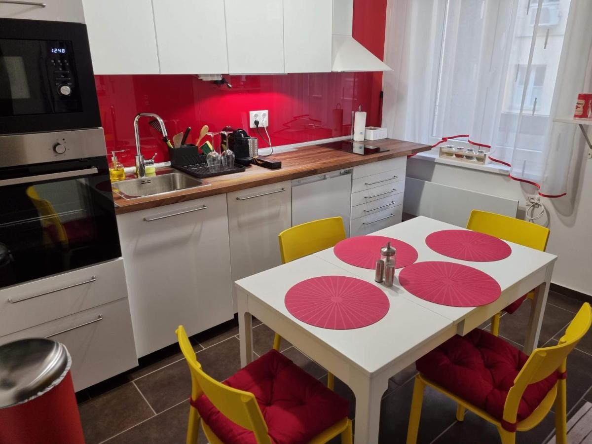 Flora Apartman Apartment Szeged Exterior photo
